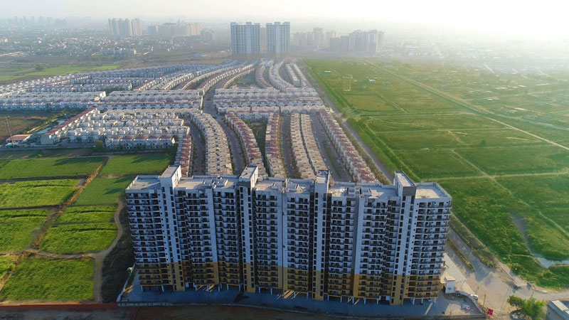 Paramount Golf Foreste Outdoor View